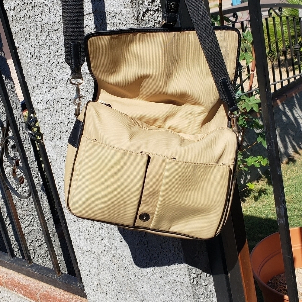 COACH UNISEX MASSAGER‎ BAG - Picture 7 of 11